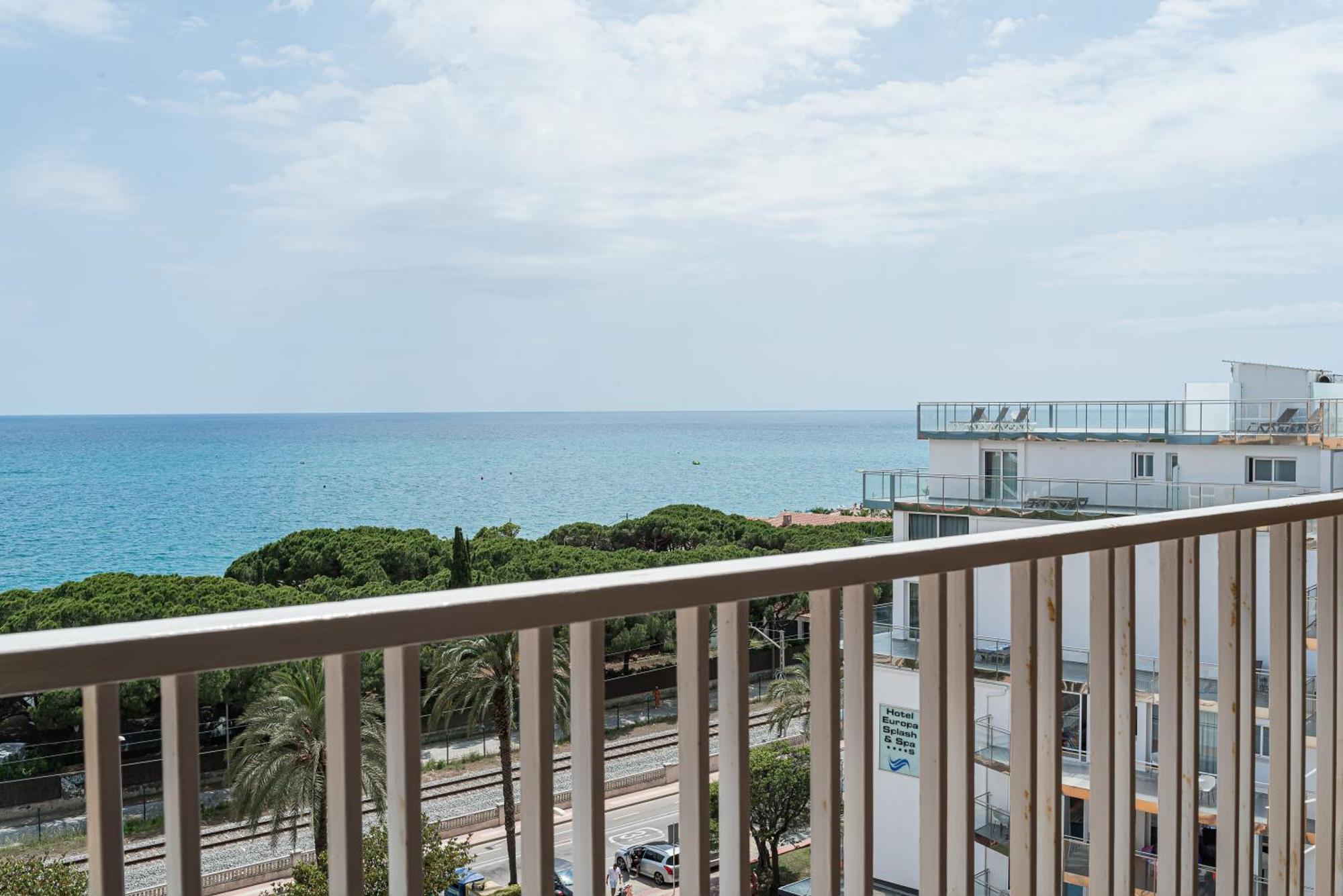 Sea View Apartments Malgrat de Mar Exteriör bild
